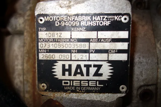 Image 6 of 7 - Hatz - 1D81Z