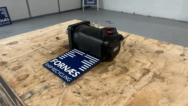 Image 4 of 10 - Char-Lynn - F14809