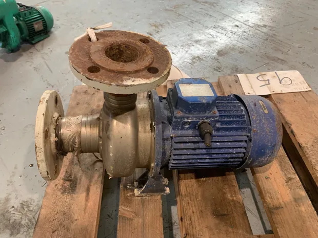 Image 4 of 7 - Ebara - DWO 400