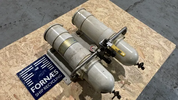 Image 2 of 7 - Parker Racor - 751000MAX