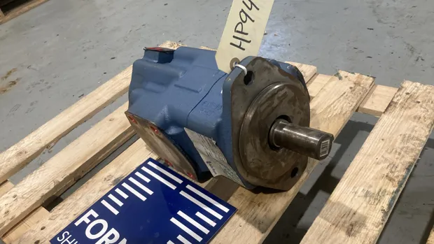 Image 3 of 5 - HP944