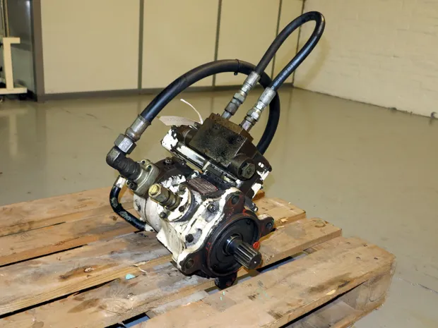 Image 1 of 4 - HP923