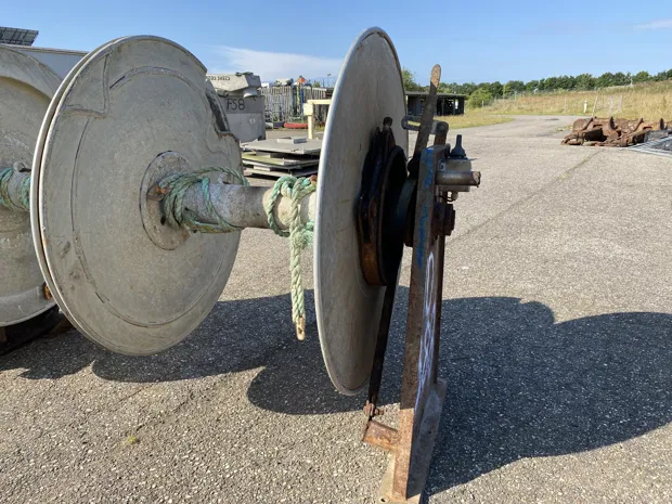 Image 5 of 6 - ND388