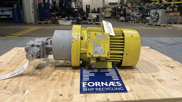 Image 3 of 8 - Kracht - KF2/40E30BN0B 0DP1