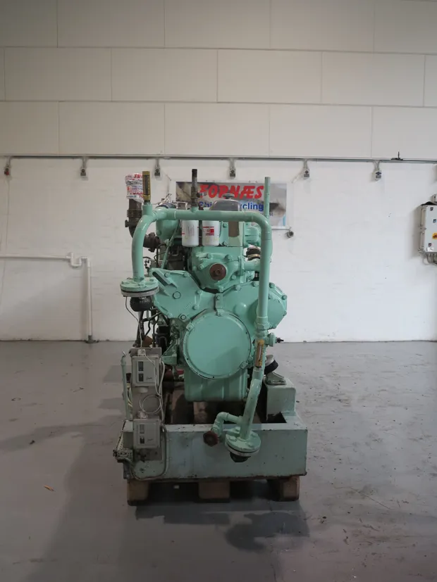 Image 2 of 6 - Scania