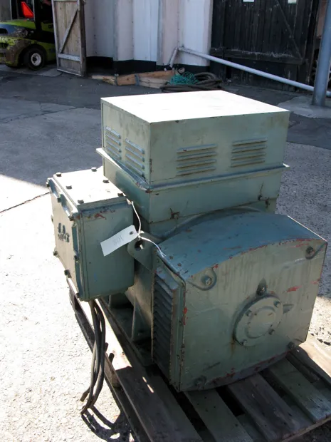 Image 3 of 4 - Indar - LCB-280-S/4