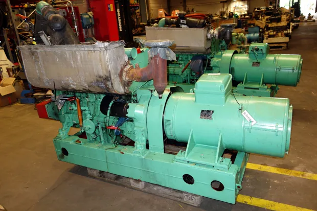 Image 2 of 4 - Deutz