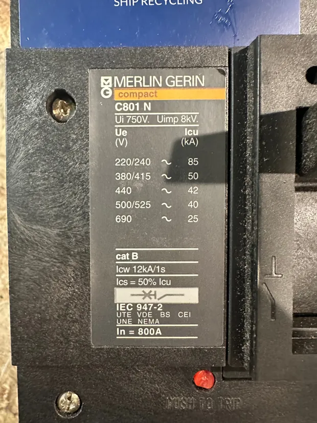Image 3 of 5 - Merlin Gerin - C801N