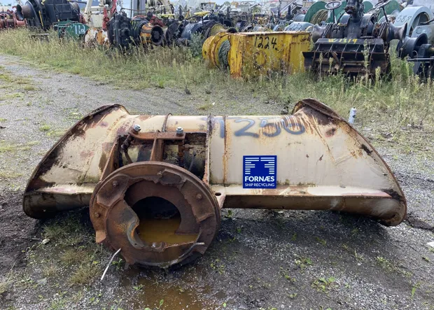 Image 3 of 5 - No plate