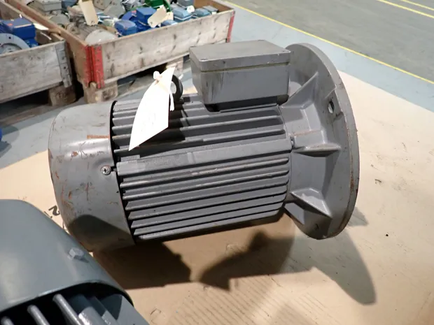 Image 1 of 3 - VEM - K21R 132 S2T FNS-K