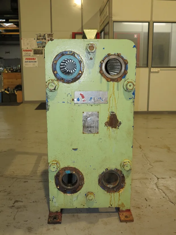 Image 3 of 5 - APV - K34