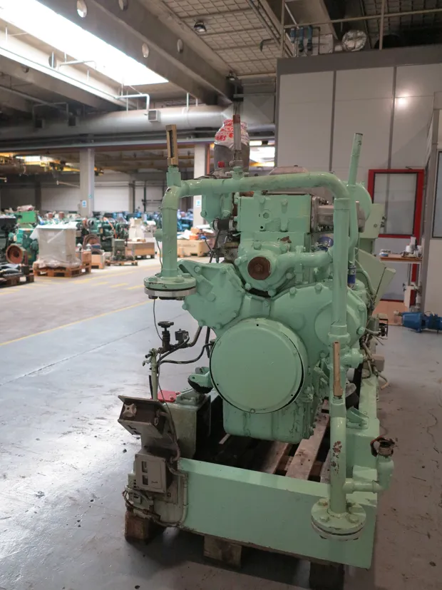 Image 2 of 5 - Scania