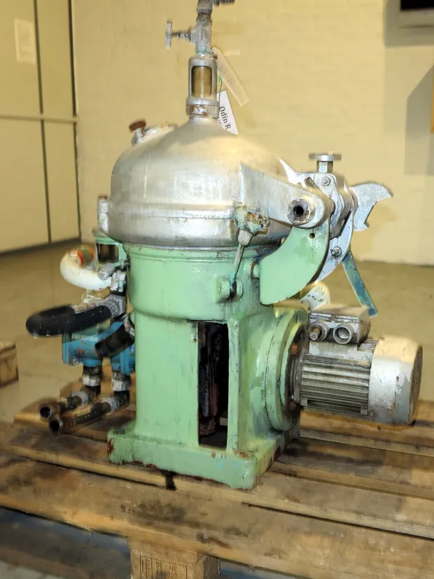 Image 2 of 5 - WSK Krakow - MAB 104B-24/4108-1