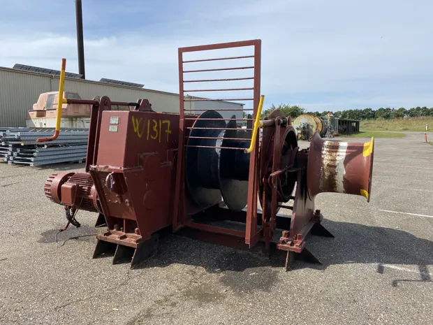 Image 6 of 11 - Anchor winch