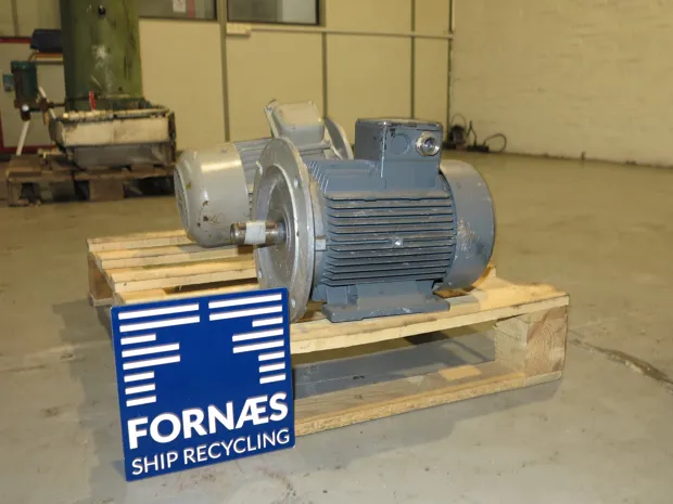 Image 1 of 4 - ATB - 100L/4A-12