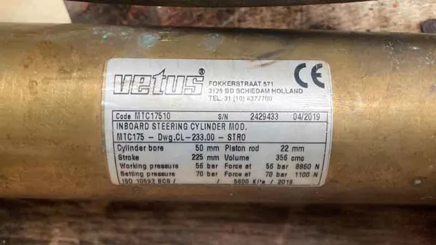 Image 2 of 2 - Vetus - MTC17510