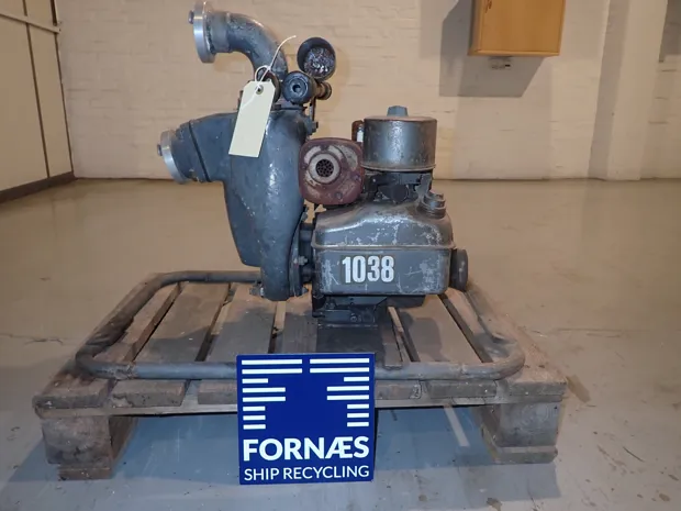 Image 1 of 4 - Briggs & Stratton - SAE J607