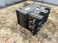 Merlin Gerin - Compact