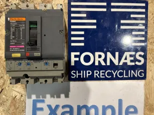 MERLIN GERIN - NS100H