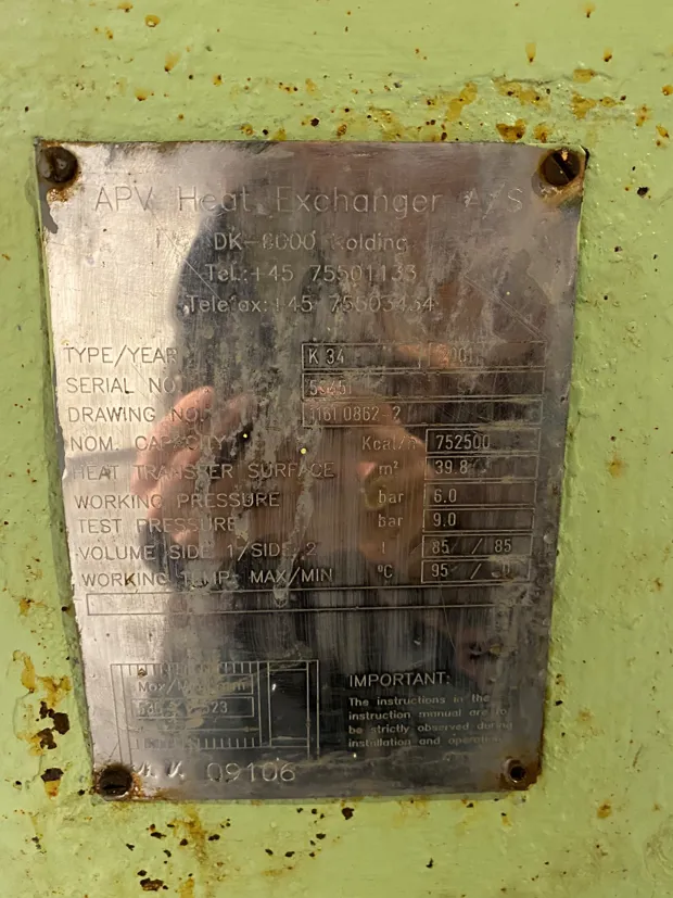 Image 2 of 5 - APV - K34