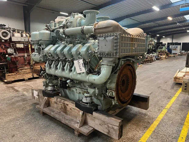 Image 12 of 12 - MTU - 12V 4000 P83