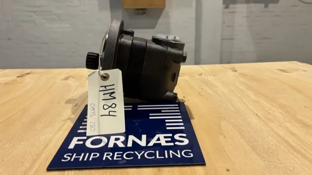 Image 1 of 6 - Danfoss  - OMTS 250