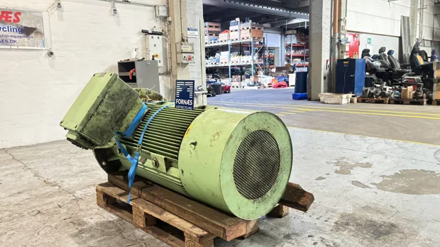 Image 7 of 8 - Lönne - 14BG 319-4AA96-Z 315L