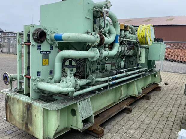 Image 5 of 10 - Caterpillar