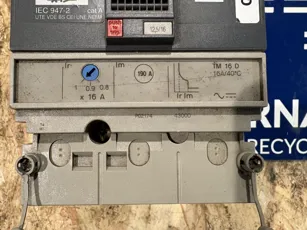 Merlin Gerin - Compact