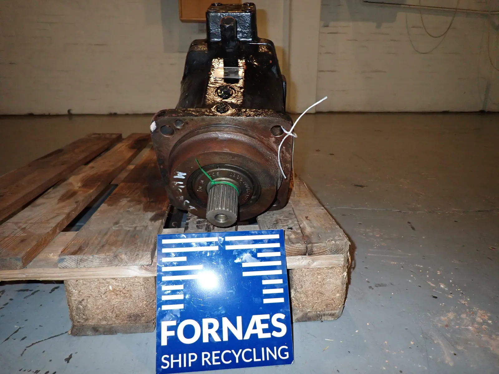 Image 4 of 5 - HP949