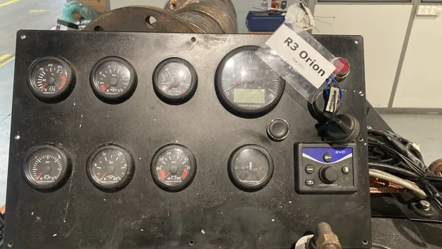 Image 8 of 10 - Volvo Penta - D12D-C MH