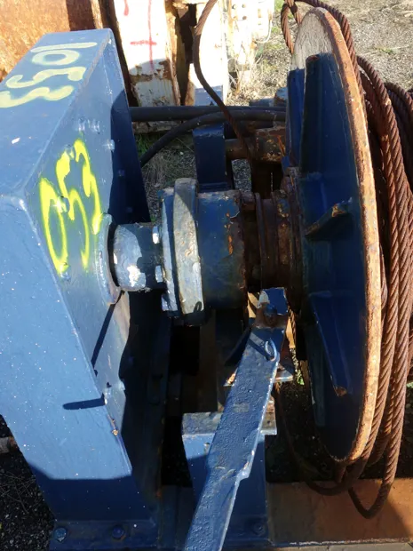 Image 1 of 7 - Trawl winch