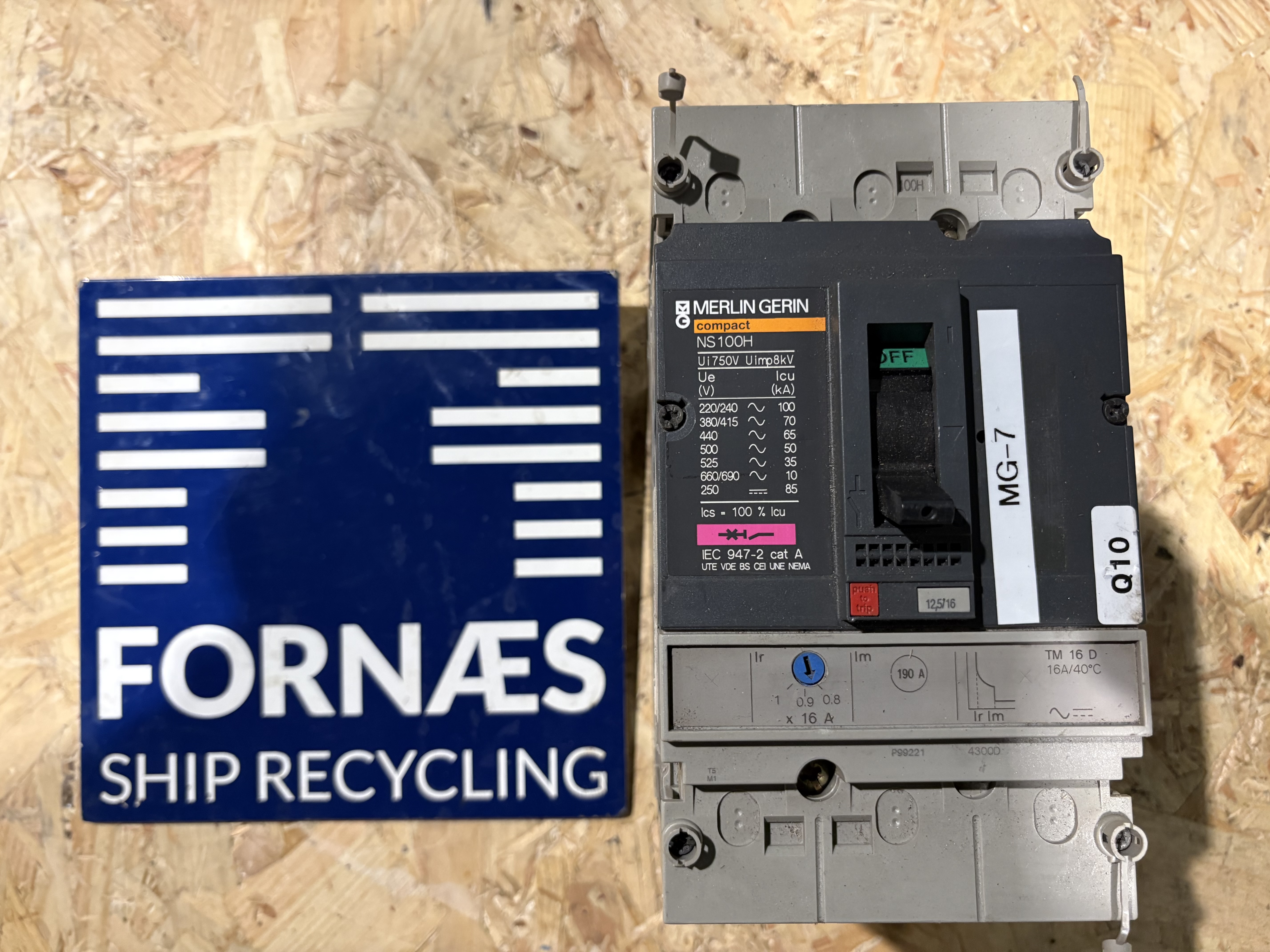 Merlin Gerin - NS100H