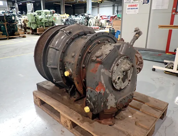 Image 3 of 5 - Napier - 200 / 204