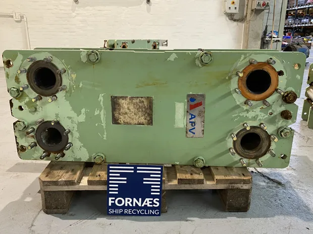 Image 1 of 5 - APV - N 25