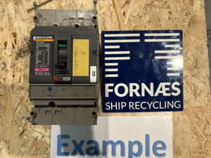 MERLIN GERIN - NS100H