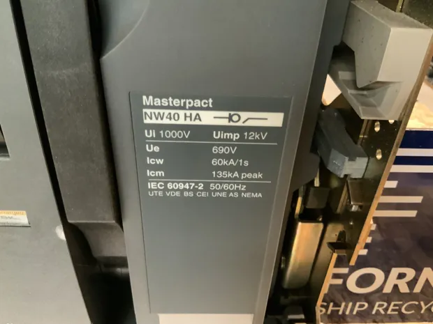 Image 2 of 4 - Merlin Gerin - NW 40 HA