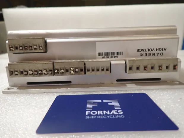 Image 3 of 4 - SELCO S6100 - S 6100.0010