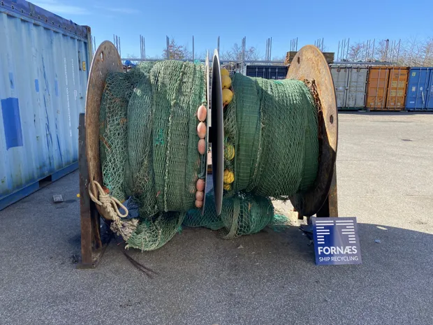 Image 1 of 7 - ND383