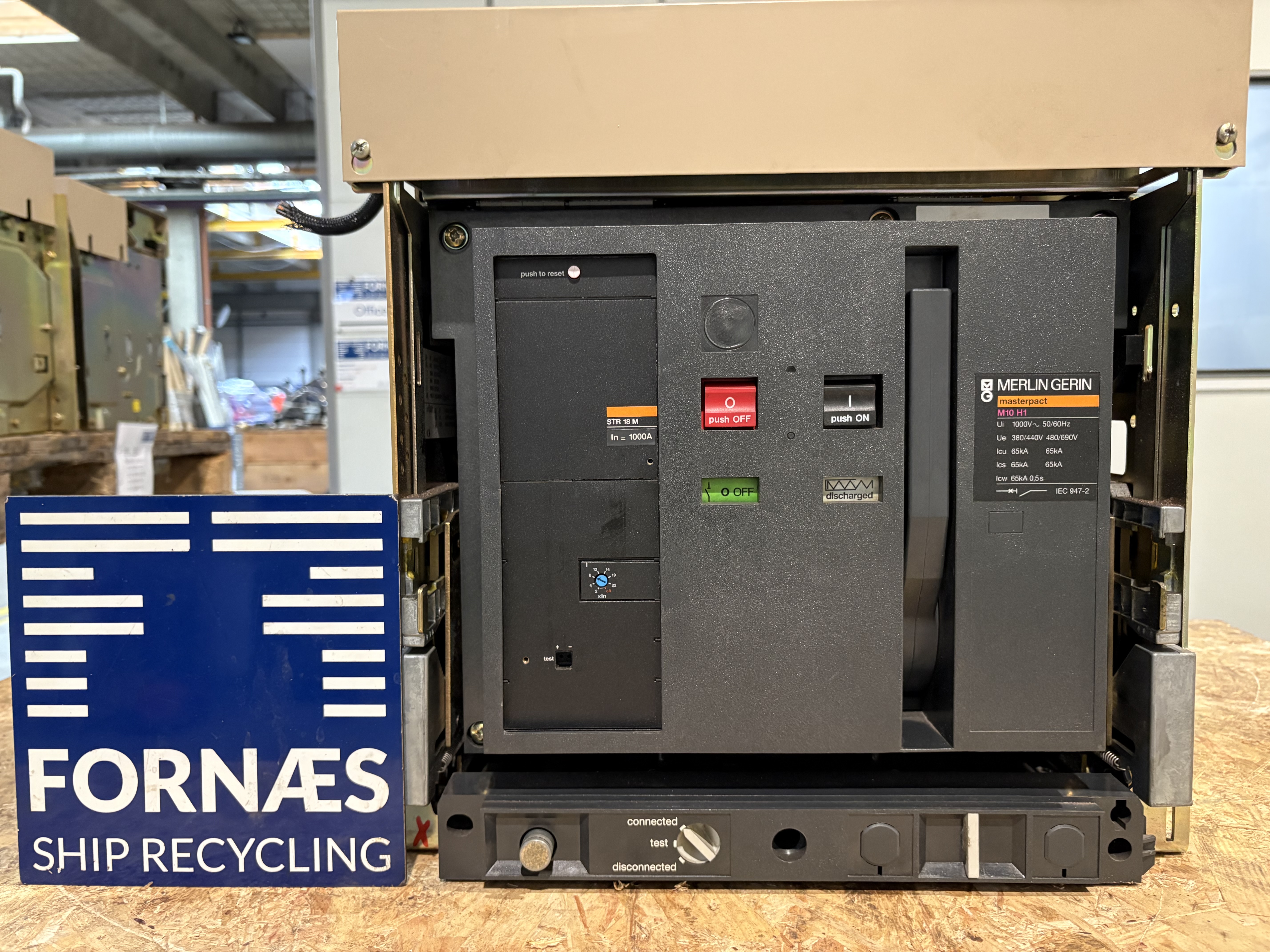 Merlin Gerin - Masterpact