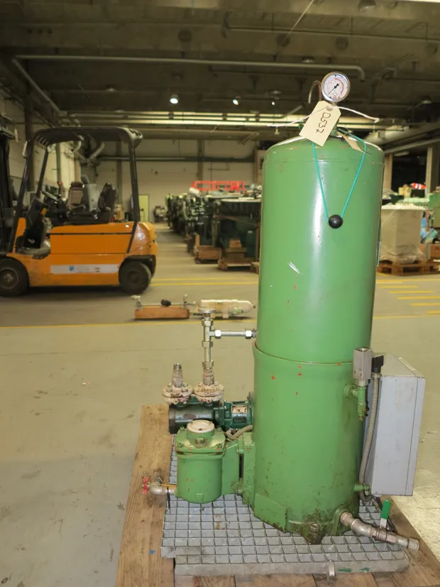 Image 4 of 5 - CJC - PWFU 27/54 M82