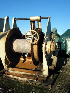 Split winch