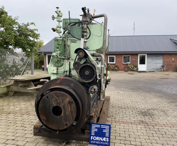 Image 3 of 9 - Brons - GB