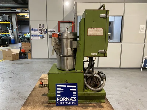 Image 4 of 7 - Kleentek - ELC-R10SP