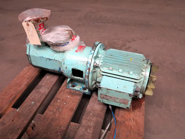 Image 2 of 3 - Plenty Mirrlees - T38-3/120