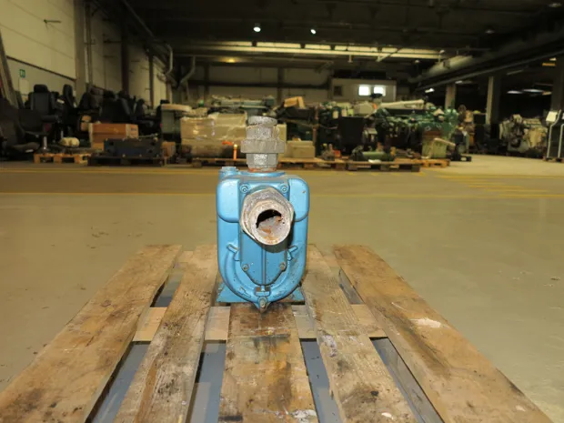 Image 4 of 8 - Alpha pump - 02RA-F-T