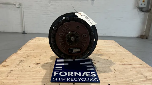 Image 6 of 8 - FAIRFIELD MFG. CO. INC. - TORQUE HUB W1B500318ZG