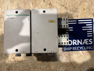 Schneider - LC1F5004