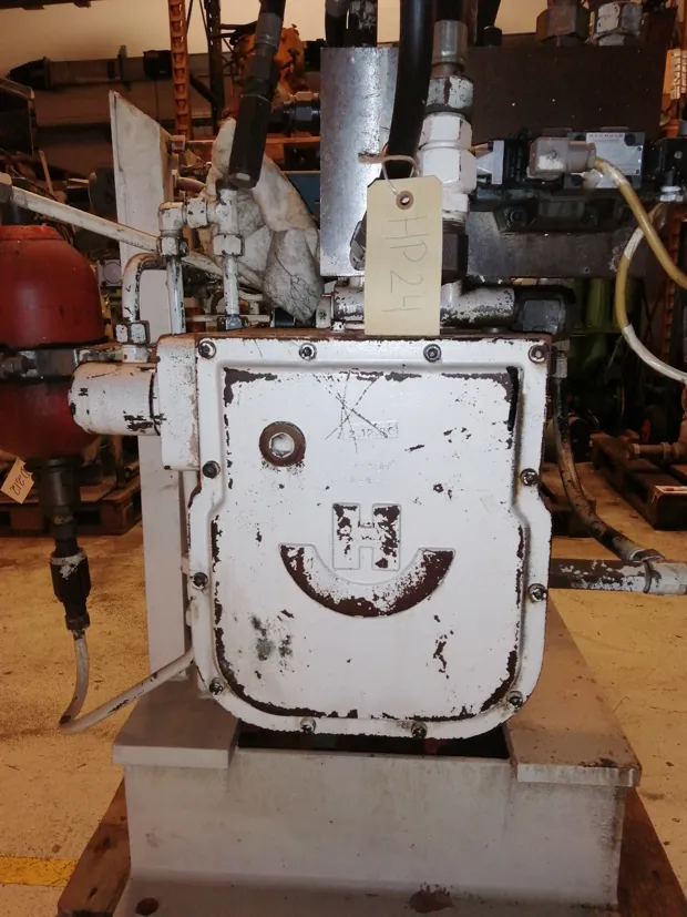 Image 5 of 10 - HP24