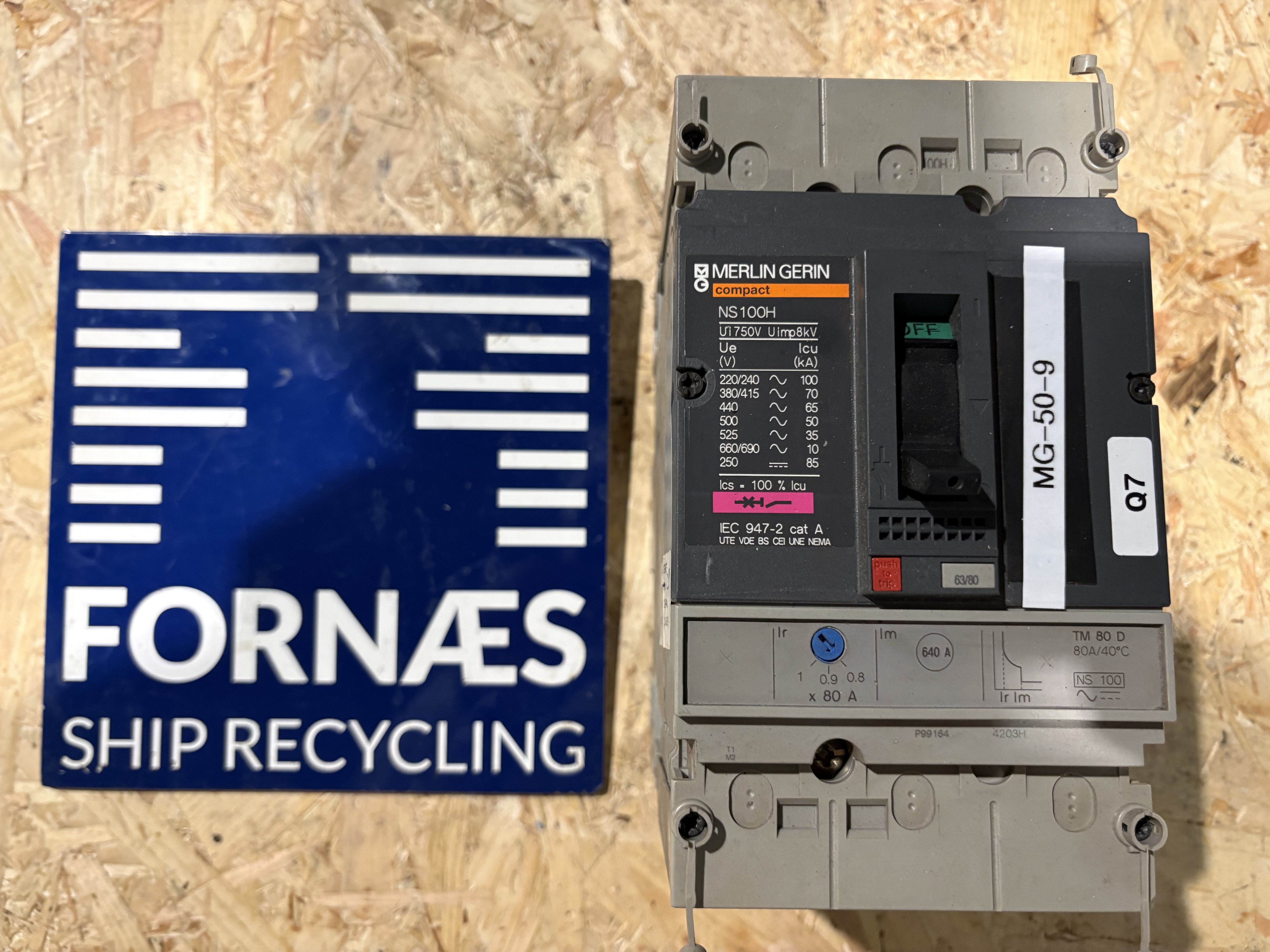 Merlin Gerin - NS100H